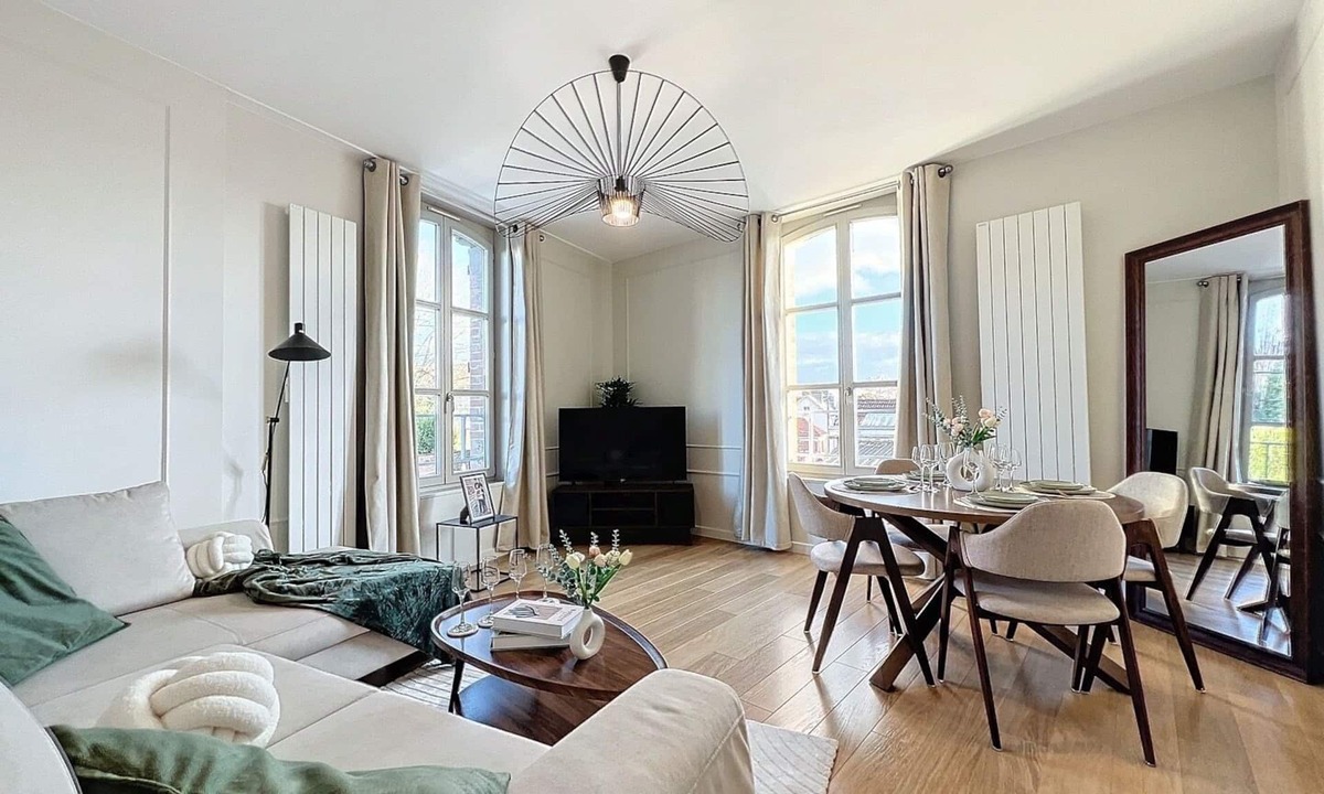 Old Town Apartment | Le Patio'nnement, Troyes Centre, Proche Gare, Parking Privé