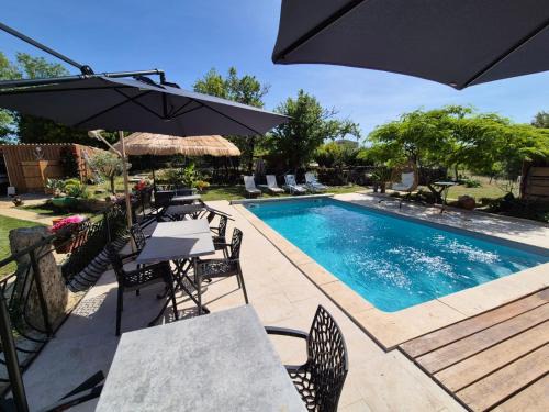 Cambayrac Bed & Breakfast | Le petit Riyade