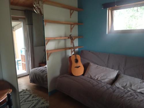Brelidy Apartment | Le voyage de la salamandre