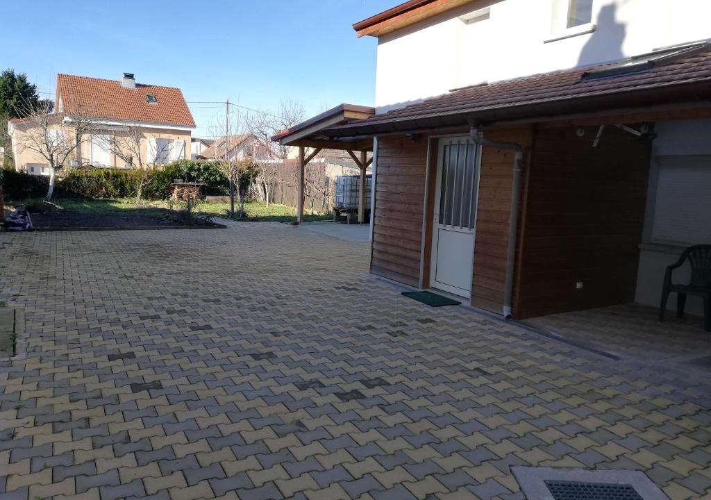 Saint-Die Apartment | Le Wenalya avec terrain clôturé