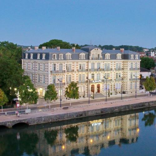 Verdun Hotel | Les Jardins du Mess