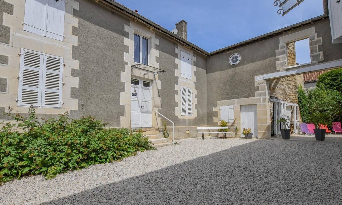 Arrentieres House | Les Loulous - Arrentieres