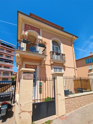 Menton Apartment | Les Petites Lucioles