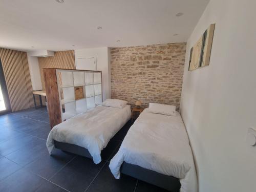 Tarcenay Bed & Breakfast | les rubys chambre familiale piscine chauffée en sus
