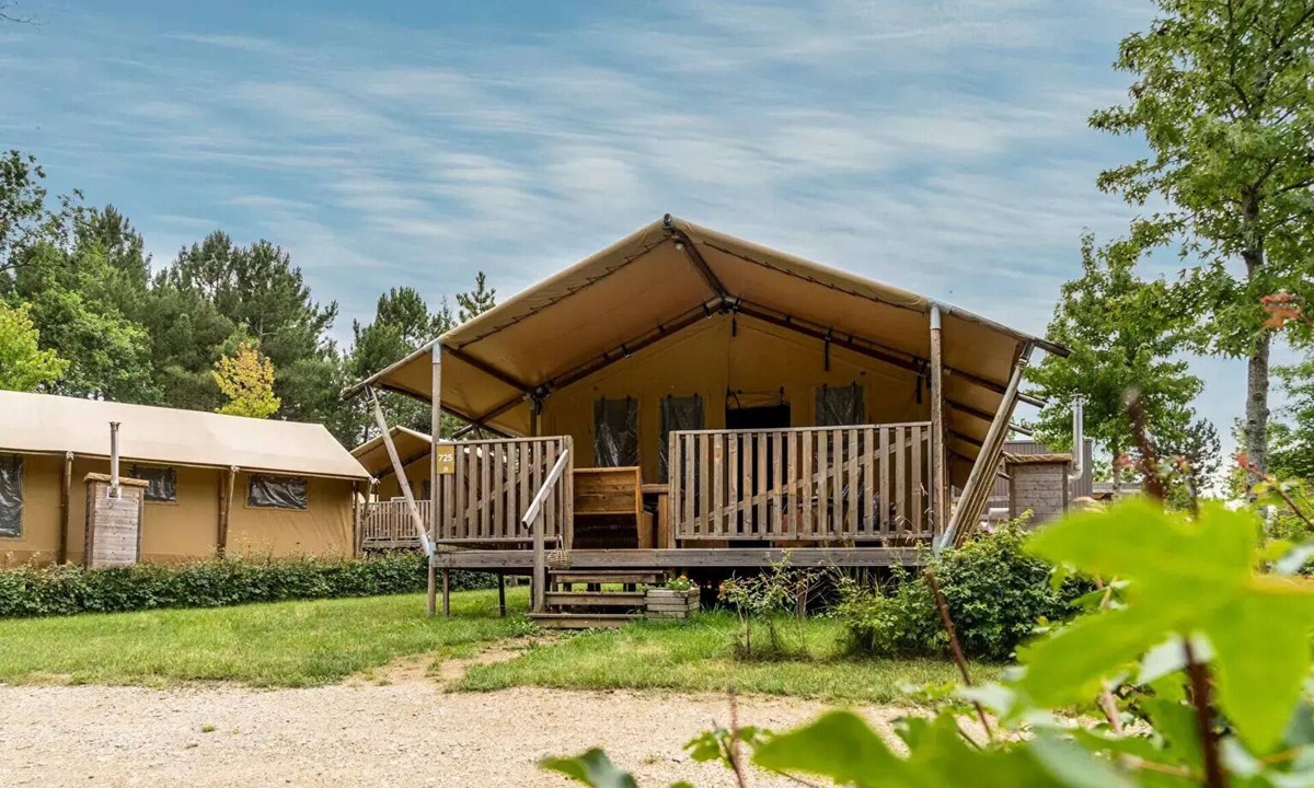 Boulazac-Isle-Manoire House | Lodge Safari 4 rooms 6 persons Air-conditioned *