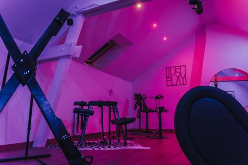 Le Vezier Villa | Love Room - La Villa Monroe - Un écrin de volupté épicée