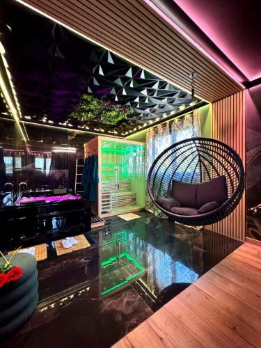 Pulnoy House | Love room SPA proche Place Stanislas Nancy