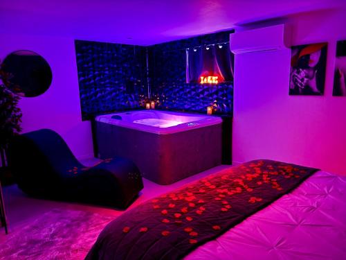 Sanary-sur-Mer Hotel | LoveRoom & Spa - Sanary sur mer - Le Nid Secret