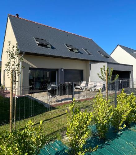 Saint-Meloir-des-Ondes House | Maison 5 chambres sortie saint malo