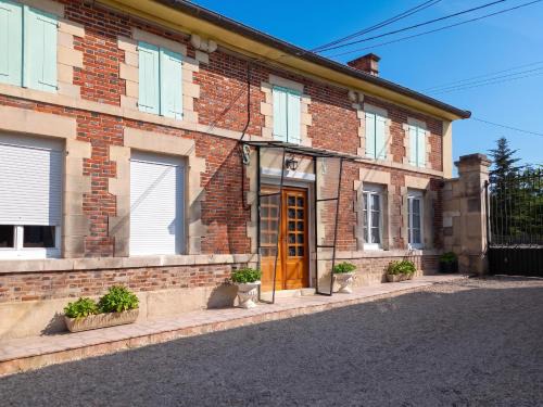 Chepy House | Maison charmante à Chepy avec jardin et piste de pétanque