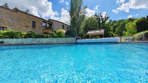 Puy-l'Eveque House | Maison charmante au cœur de Puy-l'Évêque avec piscine partagée