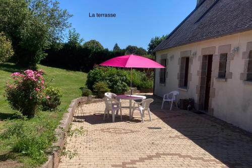 Plougonven House | Maison de campagne de plein pied.