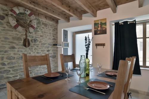 Le Minihic-sur-Rance House | Maison de charme AU BEURRE SALÉ proche St-Malo - 4 personnes - animaux bienvenus