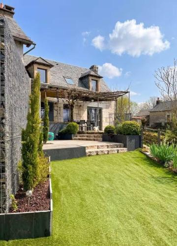 Coussergues House | Maison de charme en pierre