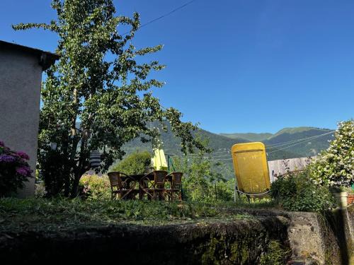 Montauban-de-Luchon House | Maison de village avec vue sur les montagnes et jardin privatif