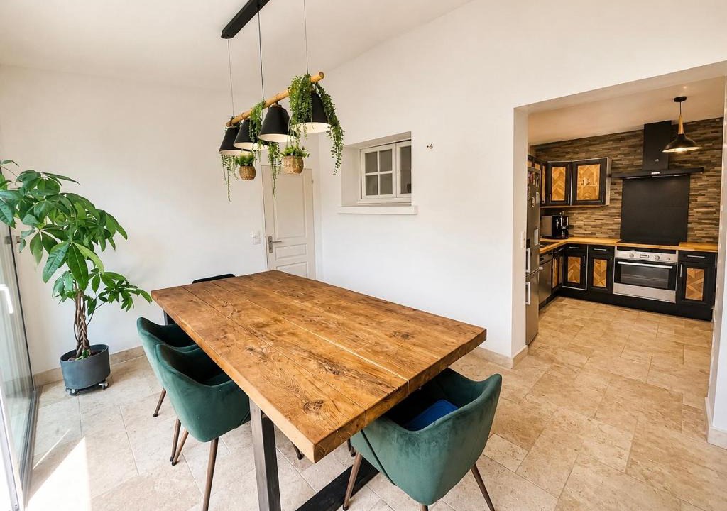 Frouzins House | Maison du Lac avec Jardin , 8 pers