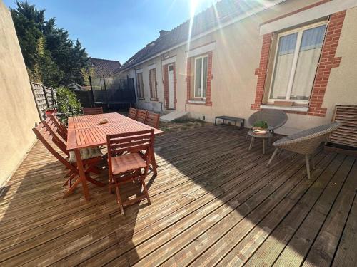 Saint-Andre-les-Vergers House | Maison familiale climatisée, avec jardin