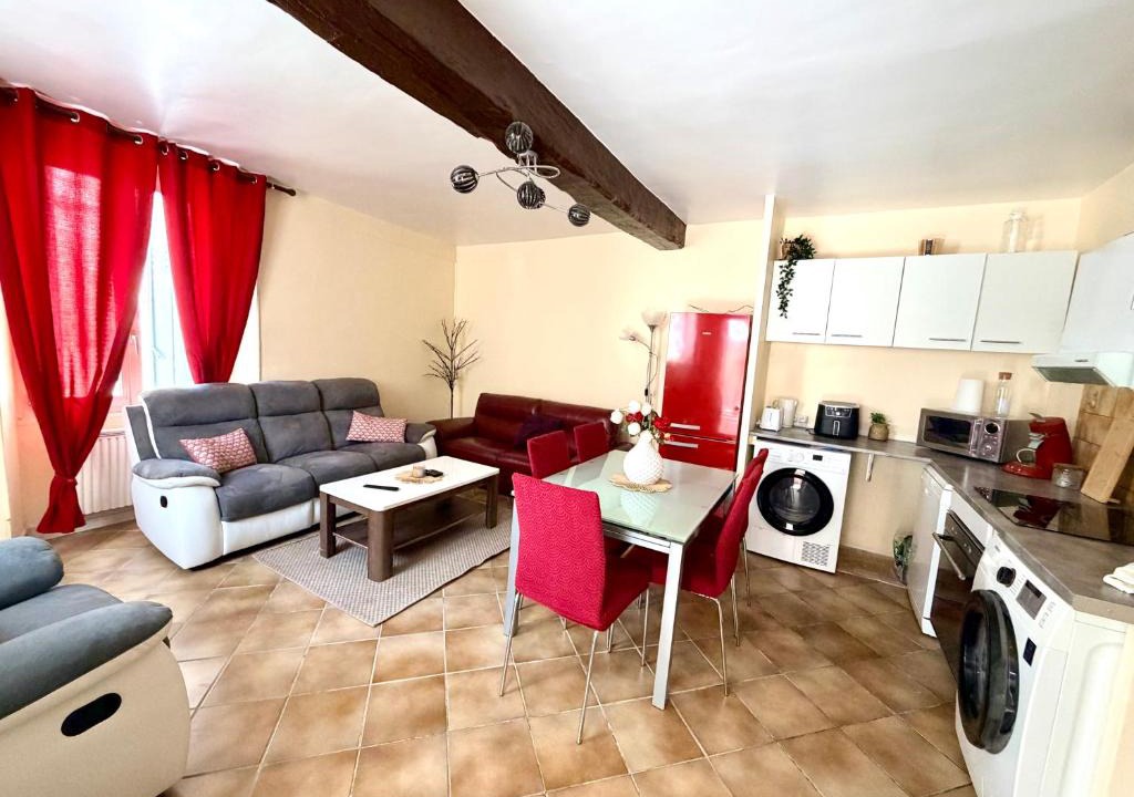 Pont-sur-Yonne House | Maison Familiale à la campagne - Gare à 5 minutes