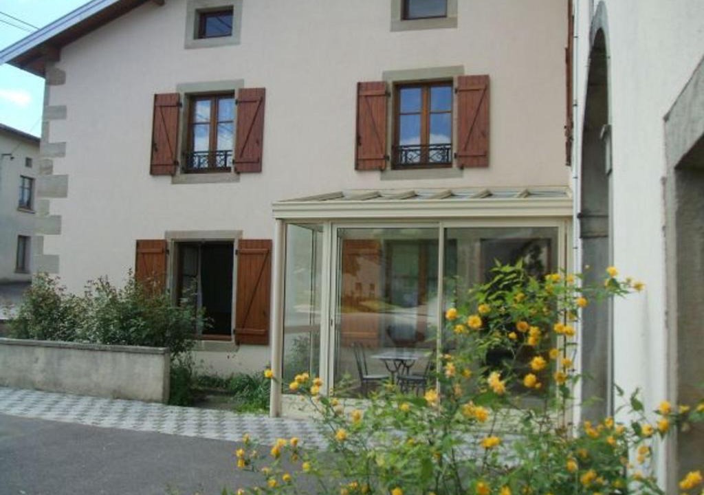Esley House | Maison familiale avec cheminée, jardin et WiFi à Esley, Vosges - FR-1-589-743