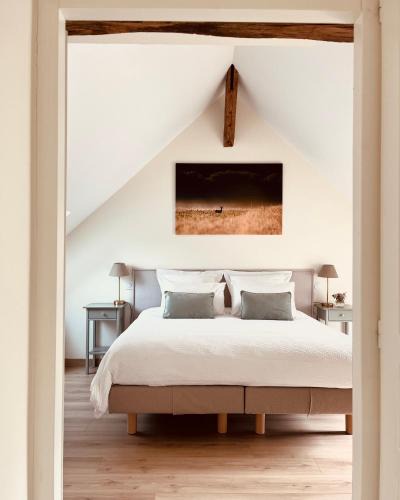 Fontaines-en-Sologne Apartment | Maison Moz - Entre Chambord & Cheverny