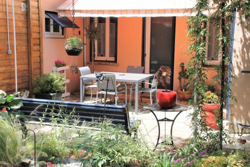 Marengo - Jolimont Apartment | Maison Toulousaine avec jardin