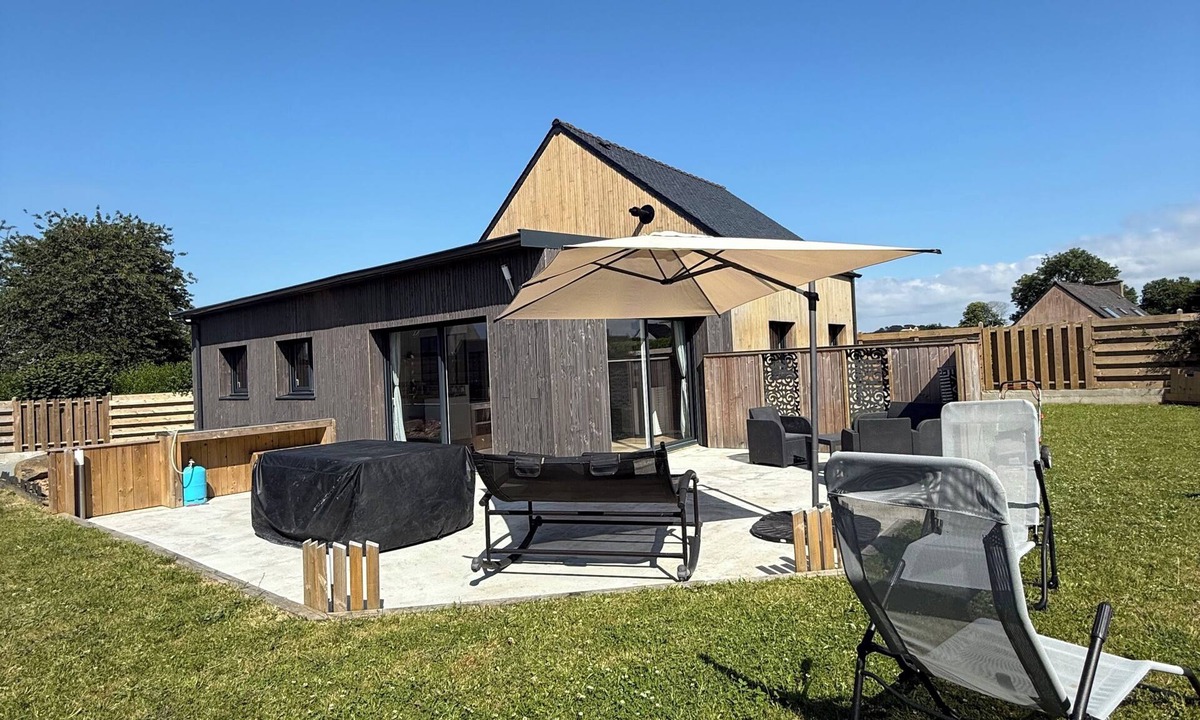 Plouegat-Guerand House | Maison Ty Marie ⭐ Relaxing stay close to the beach