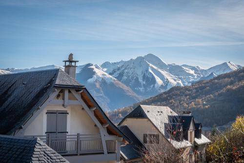 Arras-en-Lavedan House | Maison Vacances Vue Montagnes