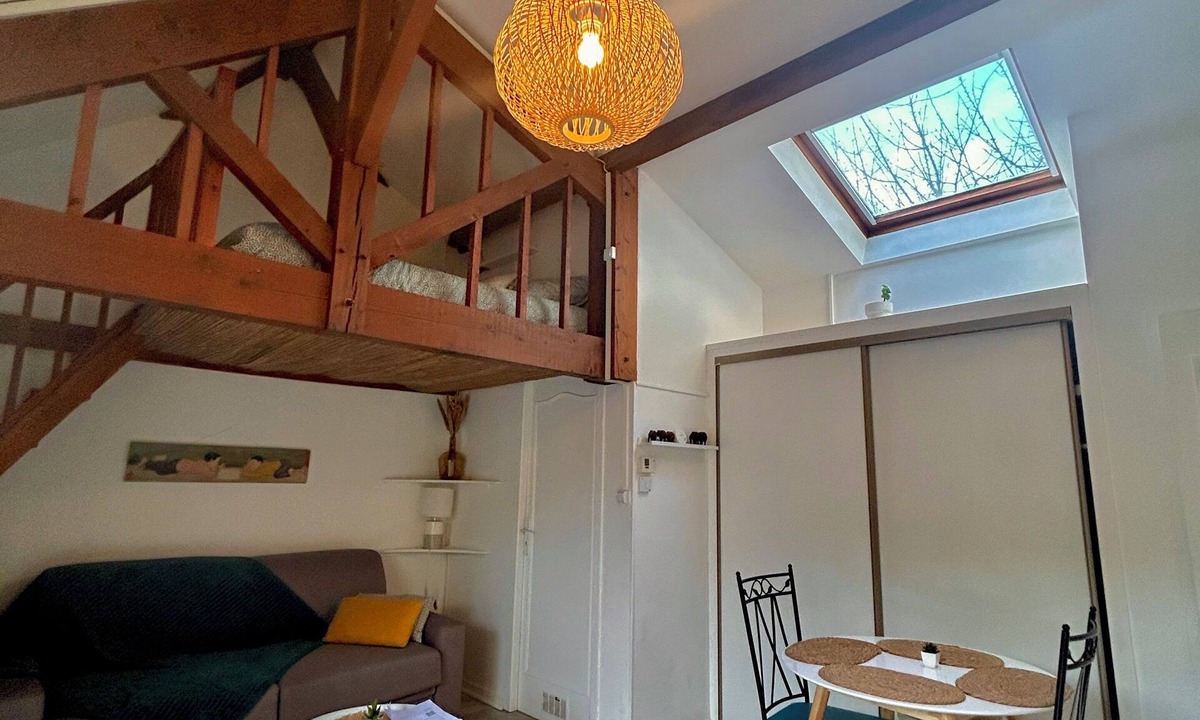 Billere Apartment | Maisonnette 2 to 4 pers - Garden - Quiet - Free parking