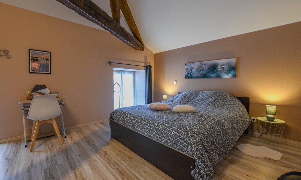 Bar-sur-Aube House | Majorelle House - BAR SUR AUBE