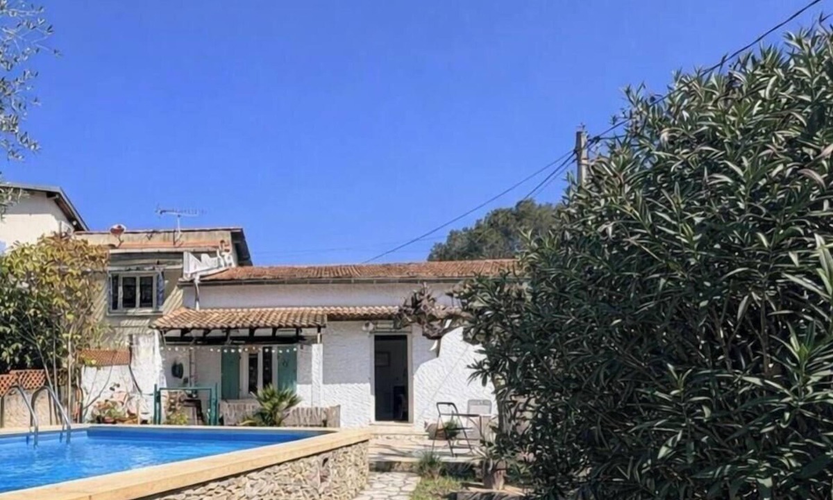 Les 3 Ponts House | Mazet Suzie, 2 bedrooms, swimming-pool & parking