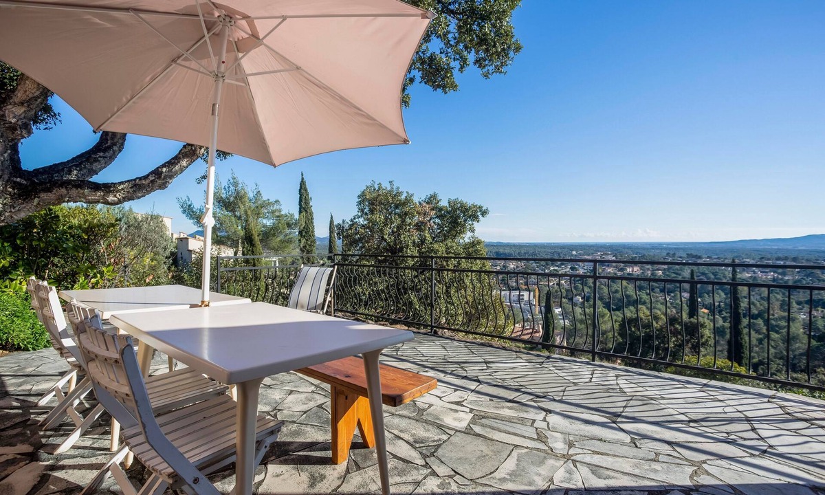 La Bouverie House | Micaes - maison avec piscine privée