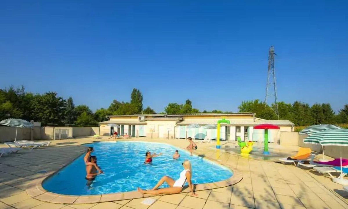 Rhinau House | Mobil-home | Classic | 3 Ch. | 6 pers. | Raised terrace | A/C | TV