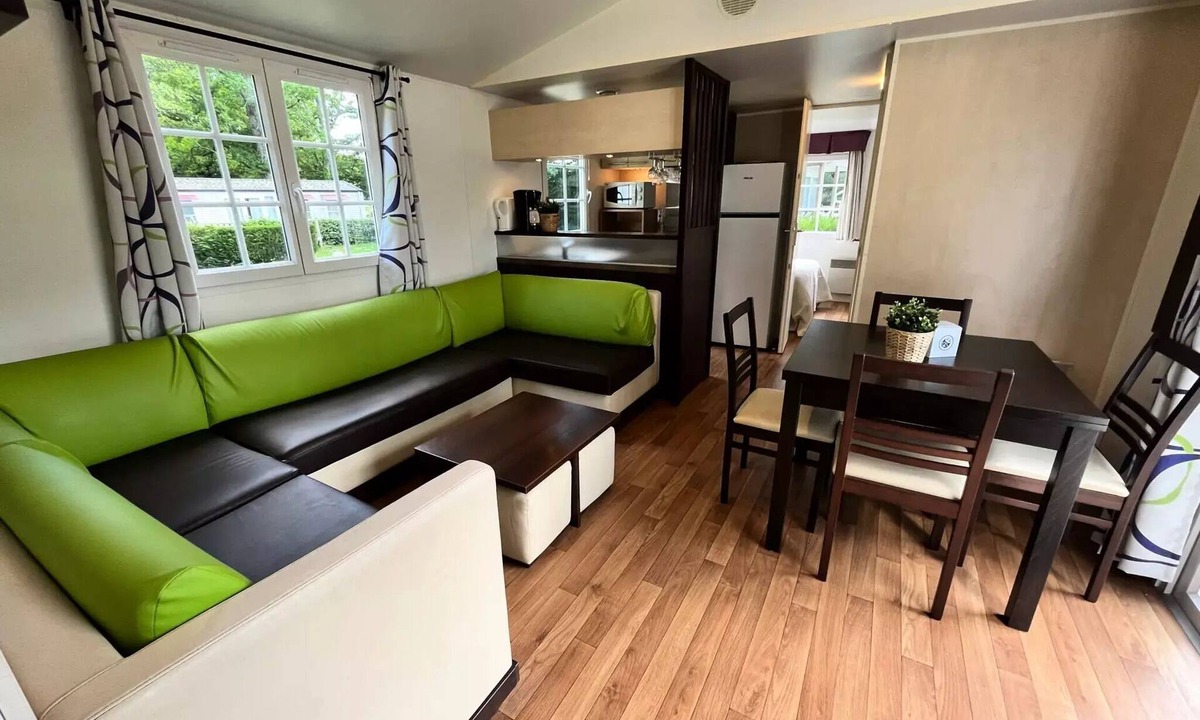 Nouan-le-Fuzelier House | Mobil-home Confort 3 Bedrooms 6 people