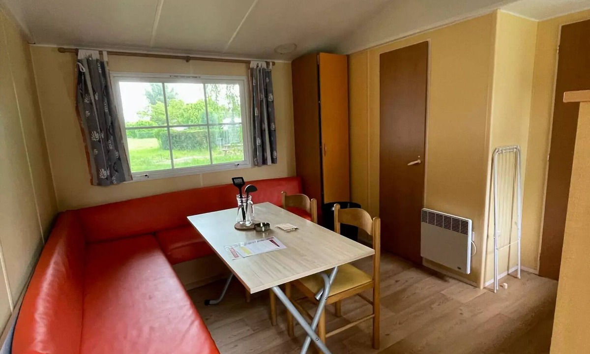 Pont-sur-Yonne House | Mobil-home Grande Famille 2ch. sleeps 7