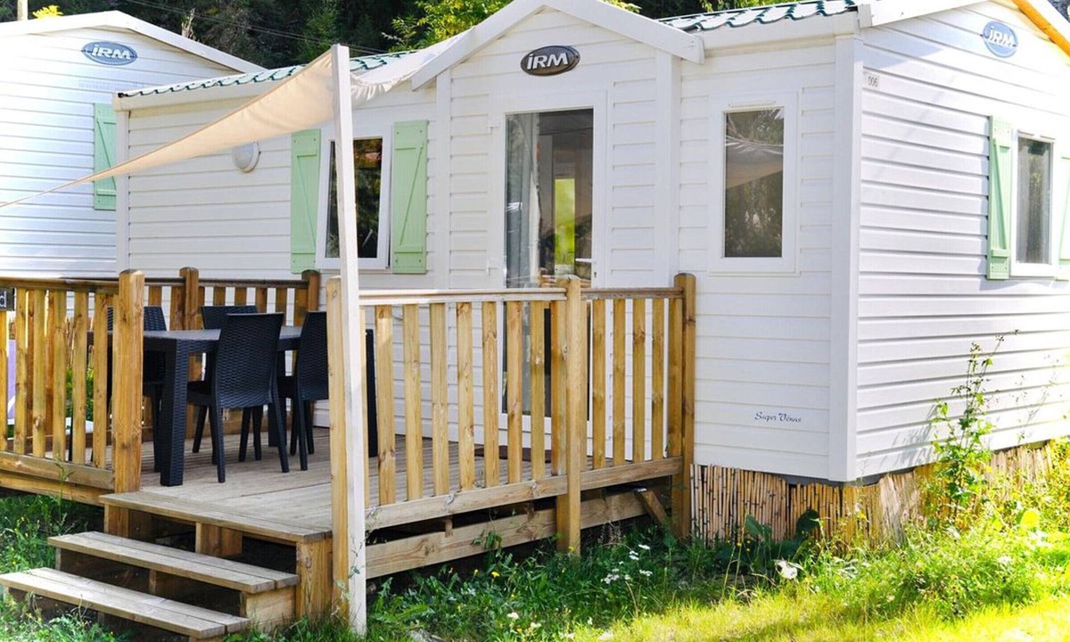 Meolans-Revel House | Mobile home with terrace - 4 guests