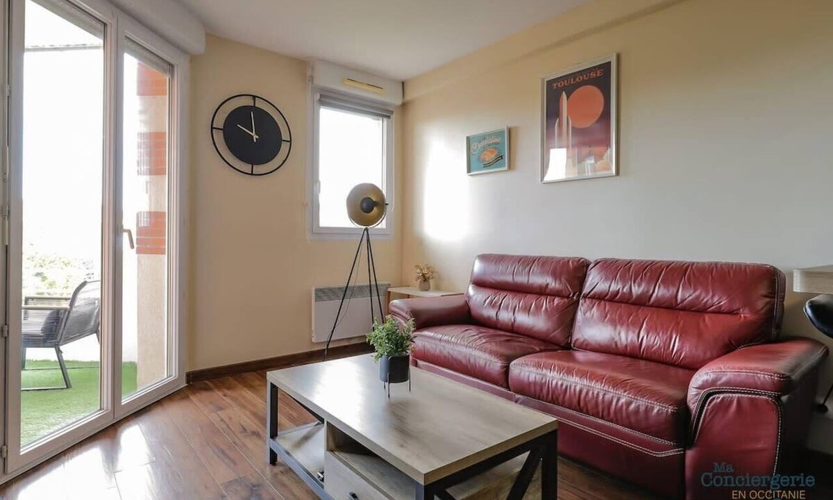Blagnac Apartment | Montaigne - Proche Tram - 5min Aéroport