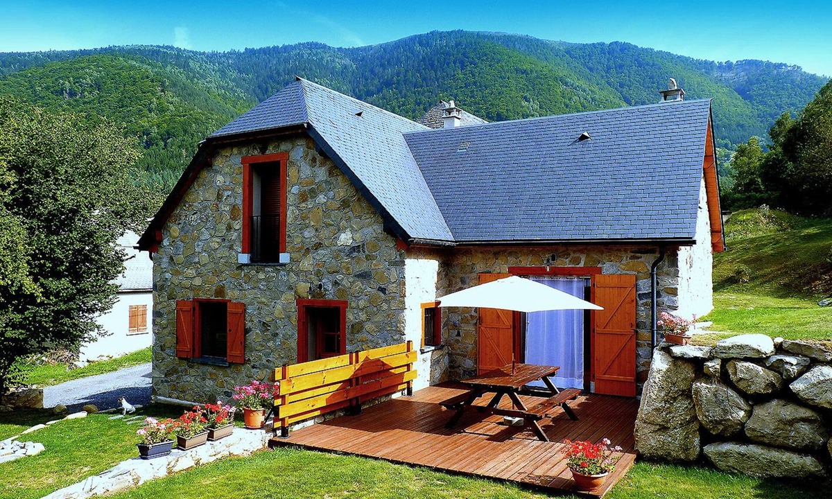 Bun Ski Chalet | Nature mountain lodge - La Bergerie de Sentantony