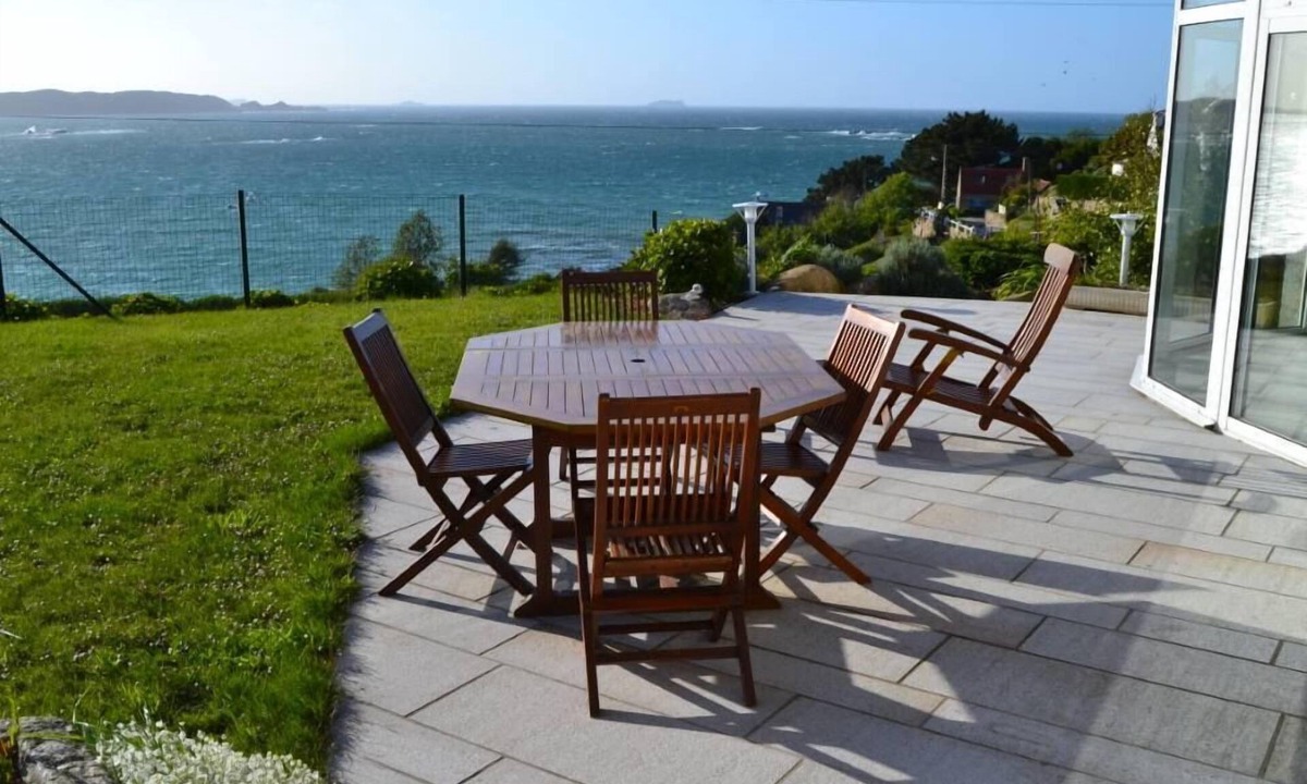 Trelevern House | near Perros Guirec, in a modern new house, a quiet place with an axceptional view on the sea