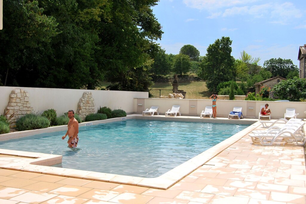 Barjac Apartment | Neat studio with dishwasher on the border of the Ardèche