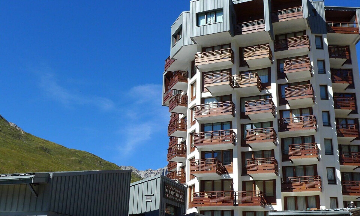 Val Claret Apartment | Nice apartment for 2 guests with WIFI, TV, balcony and panoramic view