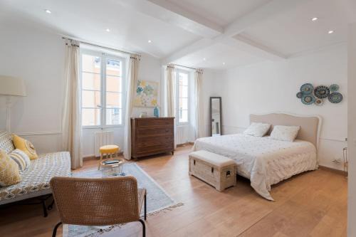 Le Beausset Apartment | Nid d amour en plein coeur des clochets