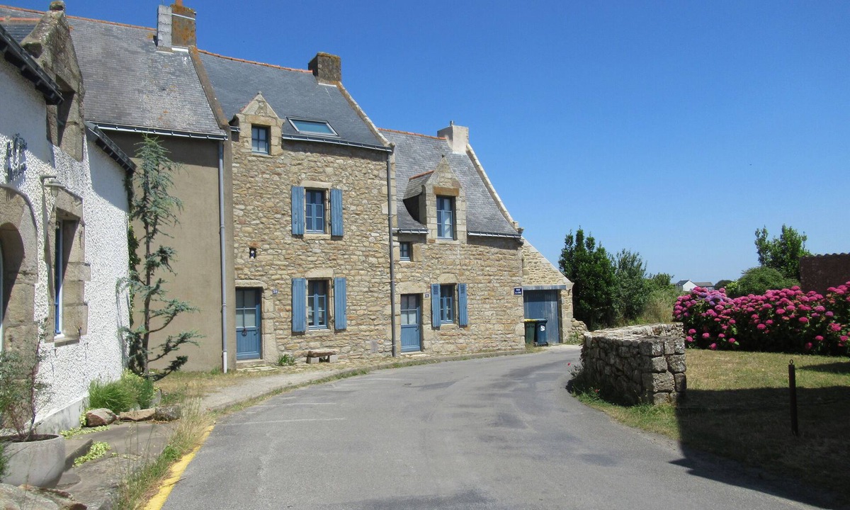 Batz-sur-Mer House | Out of time at Kervalet, a listed saltmarsh village, natura 2000 site