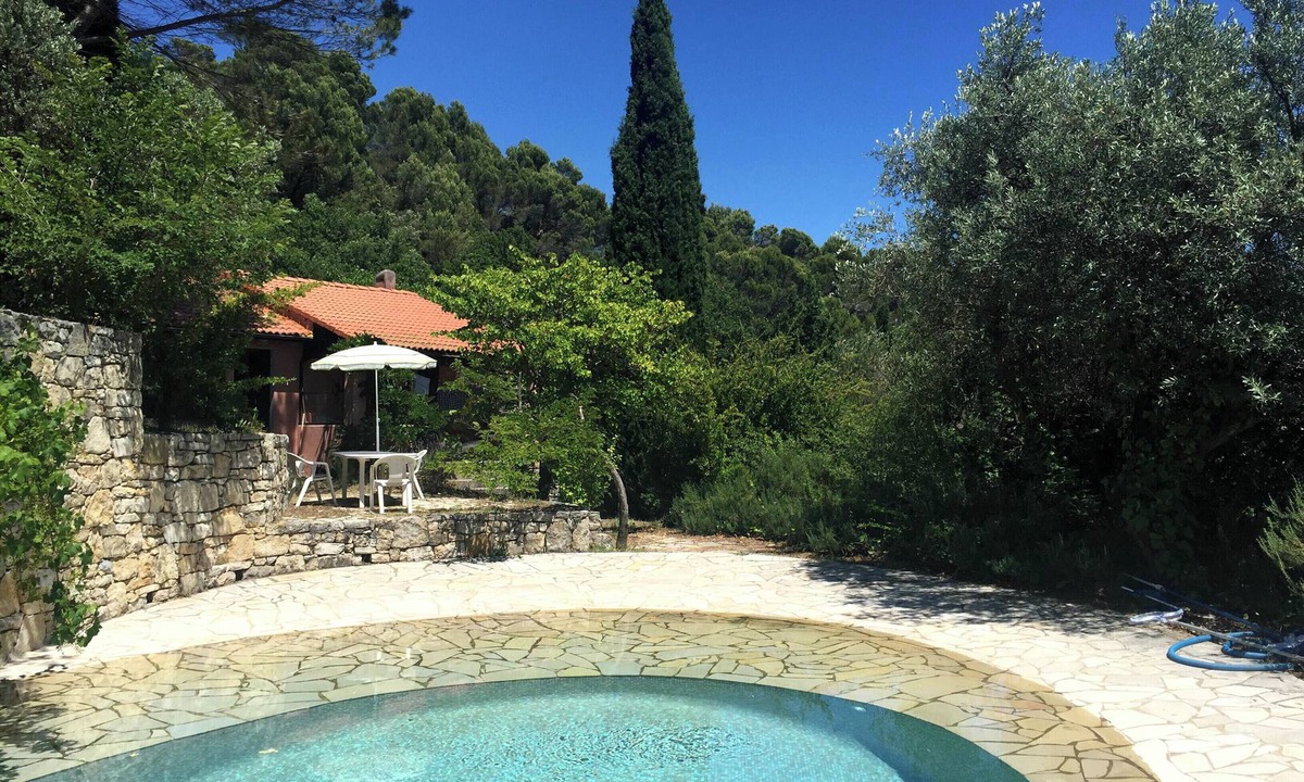 Bargemon Cottage | Perfect 3-bedroom cottage in charming Bargemon for your getaway