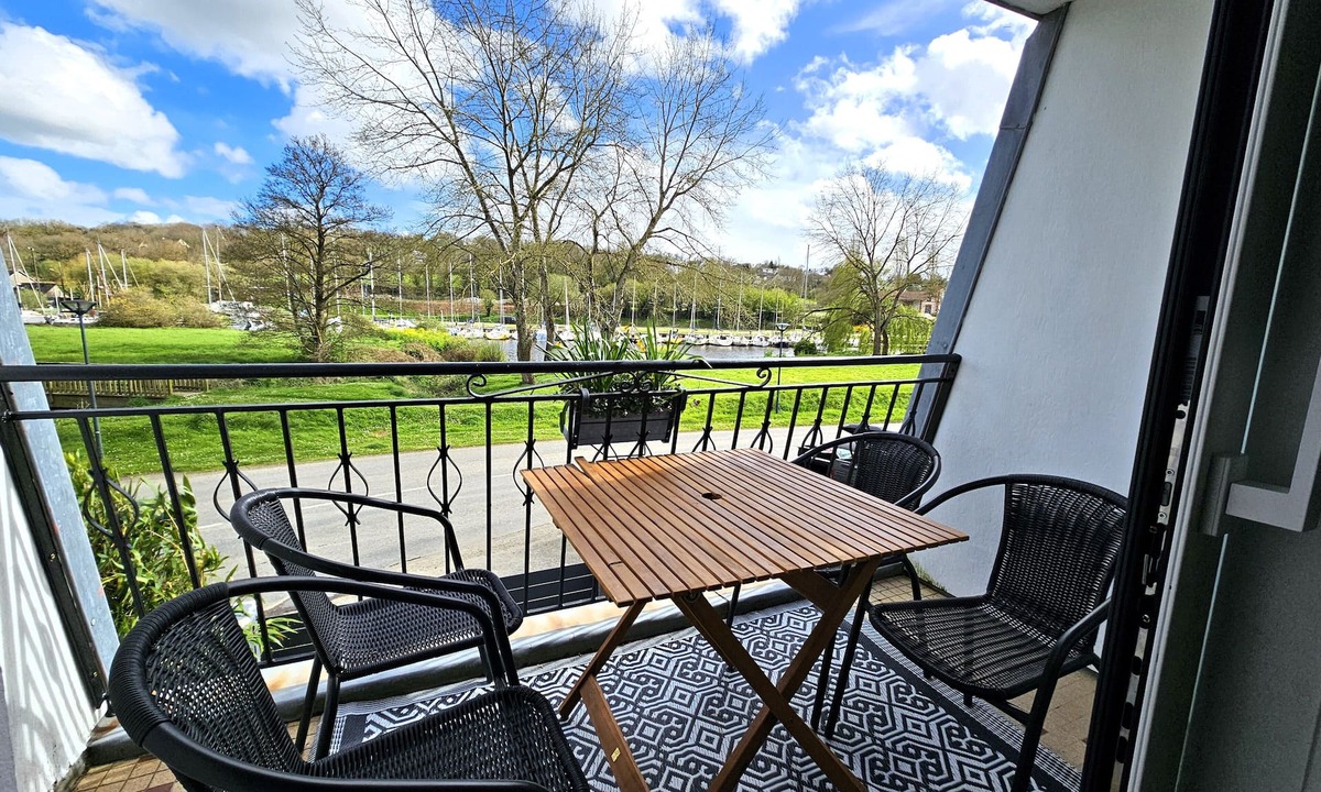 Ploezal Apartment | Ploezal Appartement 2 Chambres A 5MN A Pied DU Centre DE Pontrieux