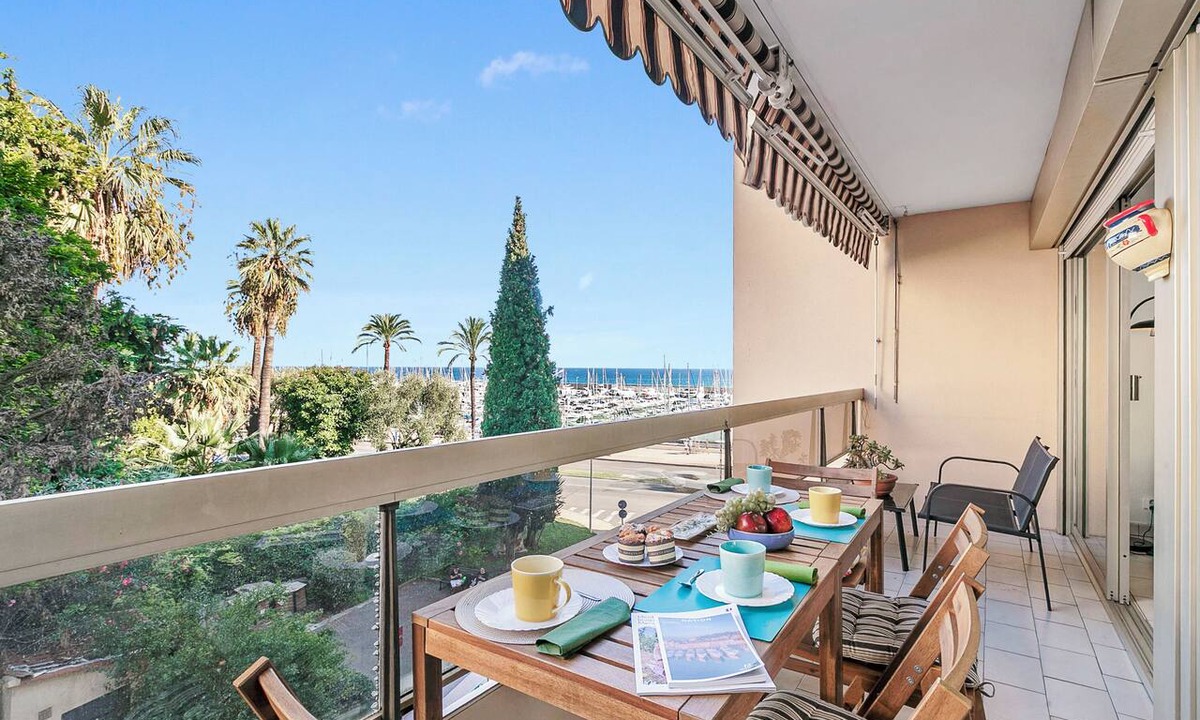Menton Apartment | Porte De France, Menton, France