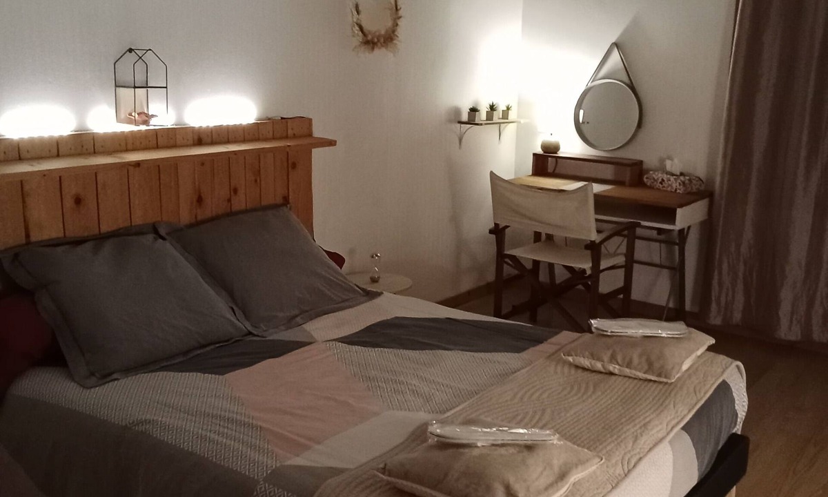 Saint-Pe-de-Bigorre House | Pretty little house, quiet cul-de-sac, facing the Gave, close to ski resorts