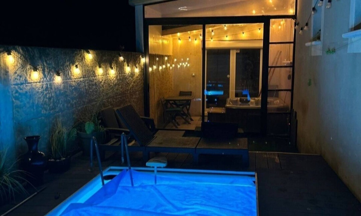 Jonquieres-Saint-Vincent Apartment | 🌌 Private getaway - Luminous pool & unlimited private Jacuzzi