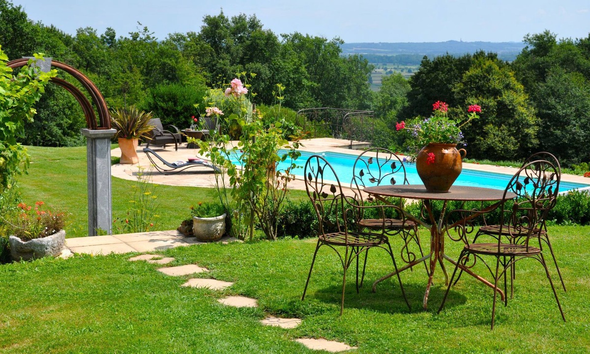 Hagedet House | PROMO 15% A WEEK OLD RENOVATED BARN WITH POOL