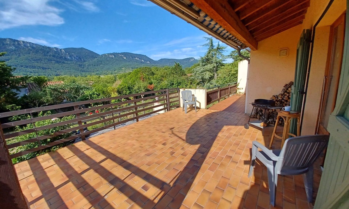 Nebias House | Quiet French village home in wine region, sleeps 10