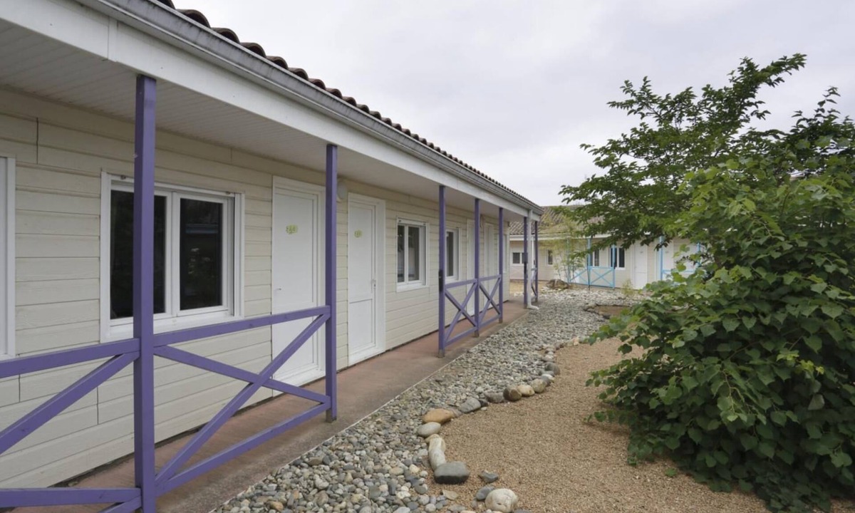 Merville Apartment | Résidence Résid'price ST4N